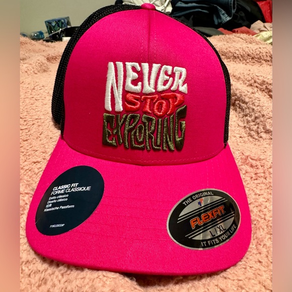 The North Face Other - The North Face Classic Fit Flexfit SnapBack Hat. Lg/XL. Unisex. Pink & Black.NWT